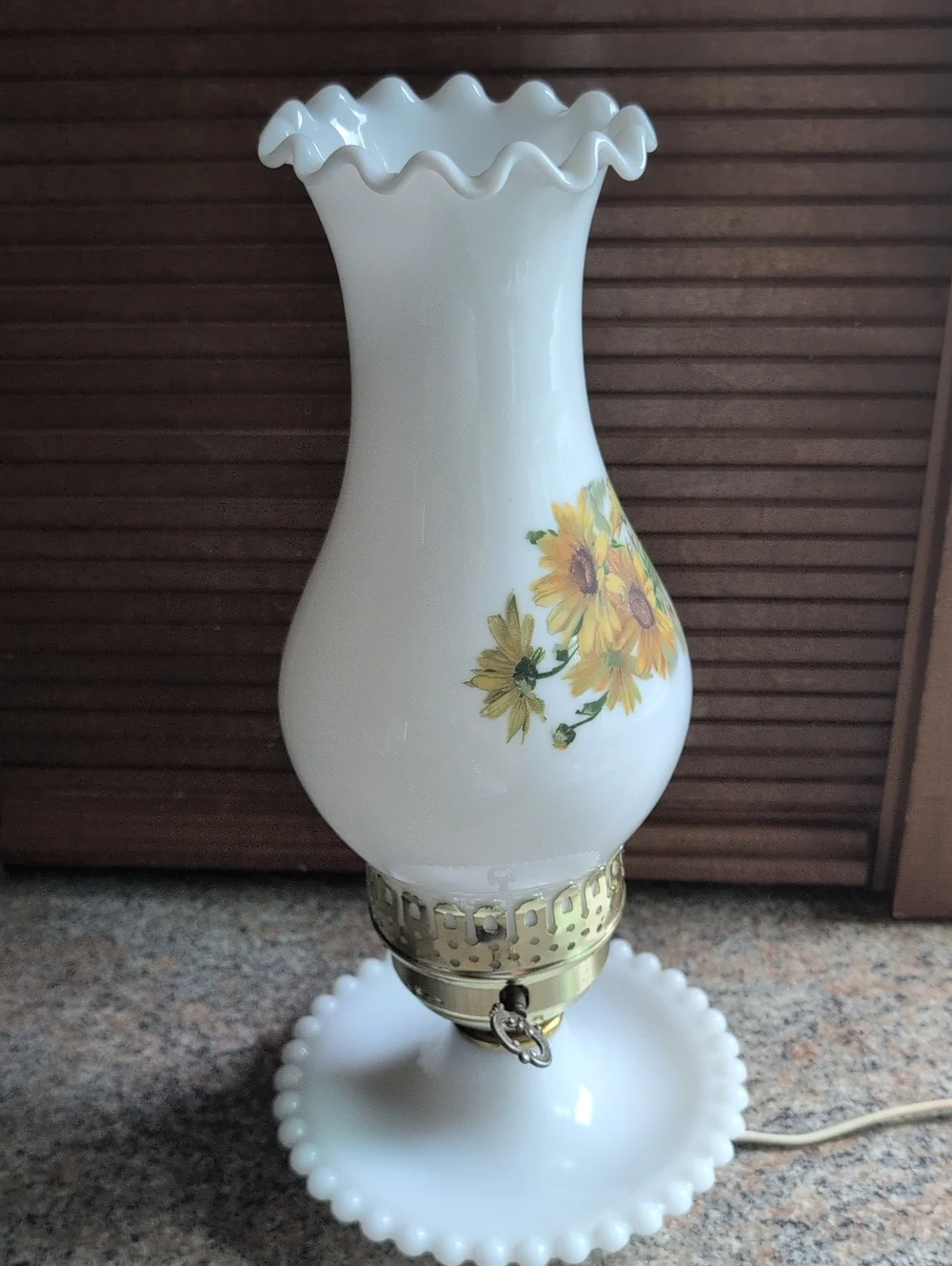 Vintage Milk Glass Hobnail Night Hurricane Electric Table Lamp Hand Painted